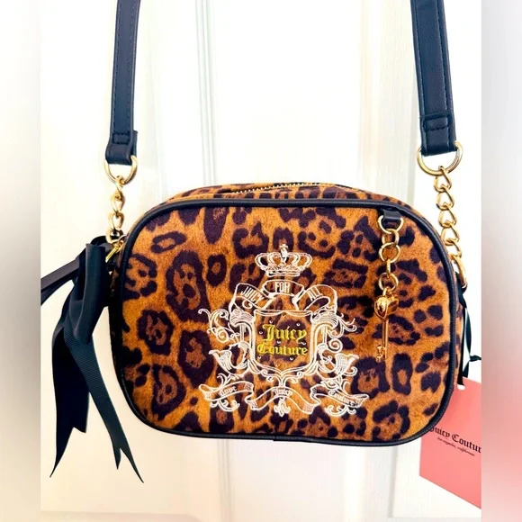 Juicy For All Crossbody Bag and Viral Romance Coin Zip Around Wallet NWT - Picture 3 of 10